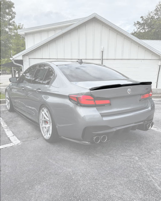 Eleron Portbagaj Negru Lucios BMW G30 (Seria 5) & F90 M5 - MP