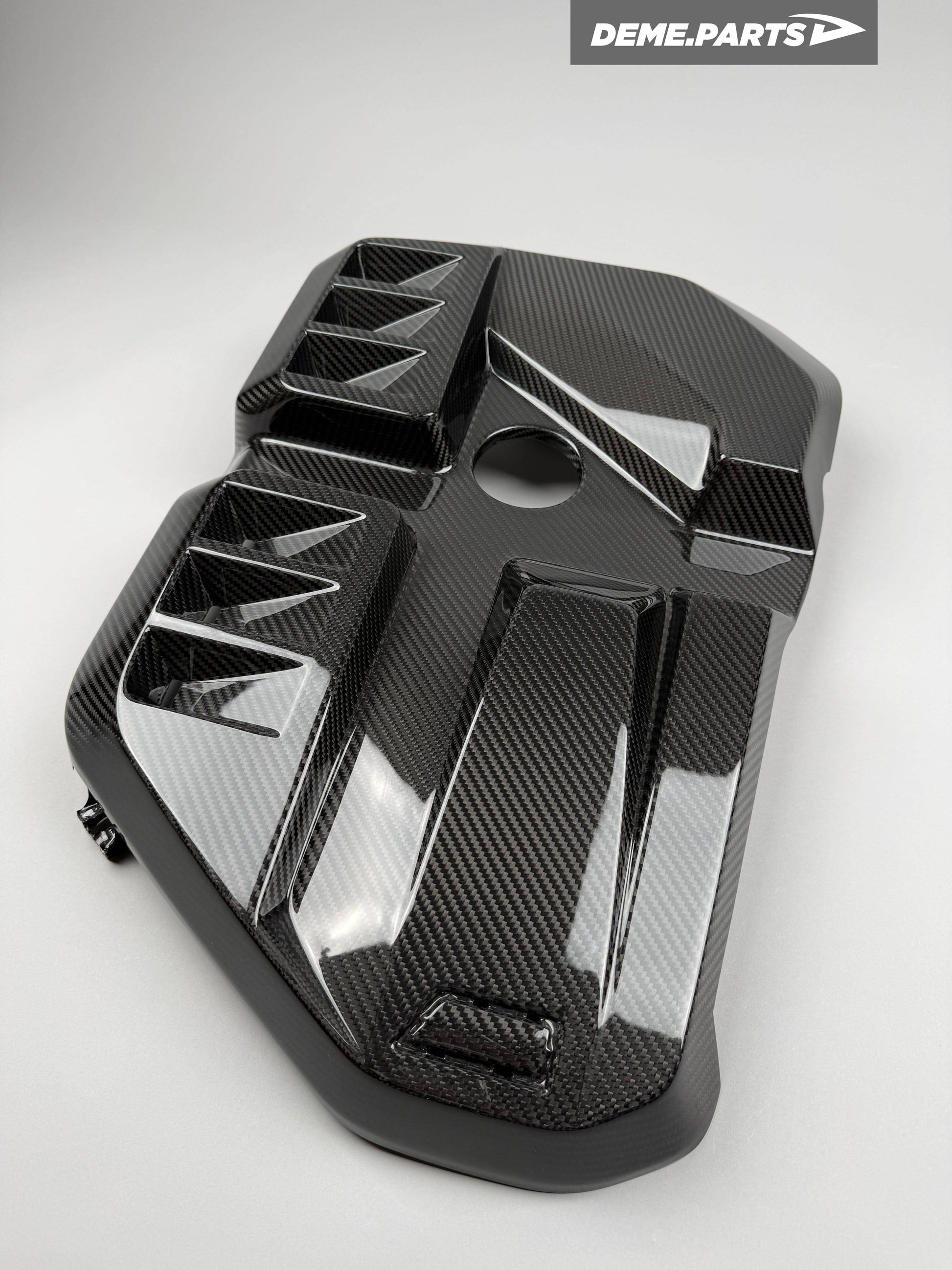 Carbon Engine Cover (S58 engine) - BMW G87 M2 & BMW G80/G81 M3 & BMW G82/G83 M4